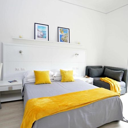 La Terrazza Family Holidays - Sorrento Coast Sant'Agnello Exterior photo