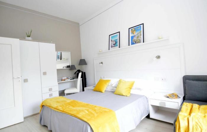 La Terrazza Family Holidays - Sorrento Coast Sant'Agnello Room photo